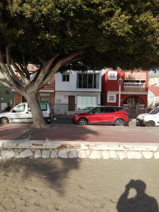 Apartment On The Beach Μάλαγα Εξωτερικό φωτογραφία