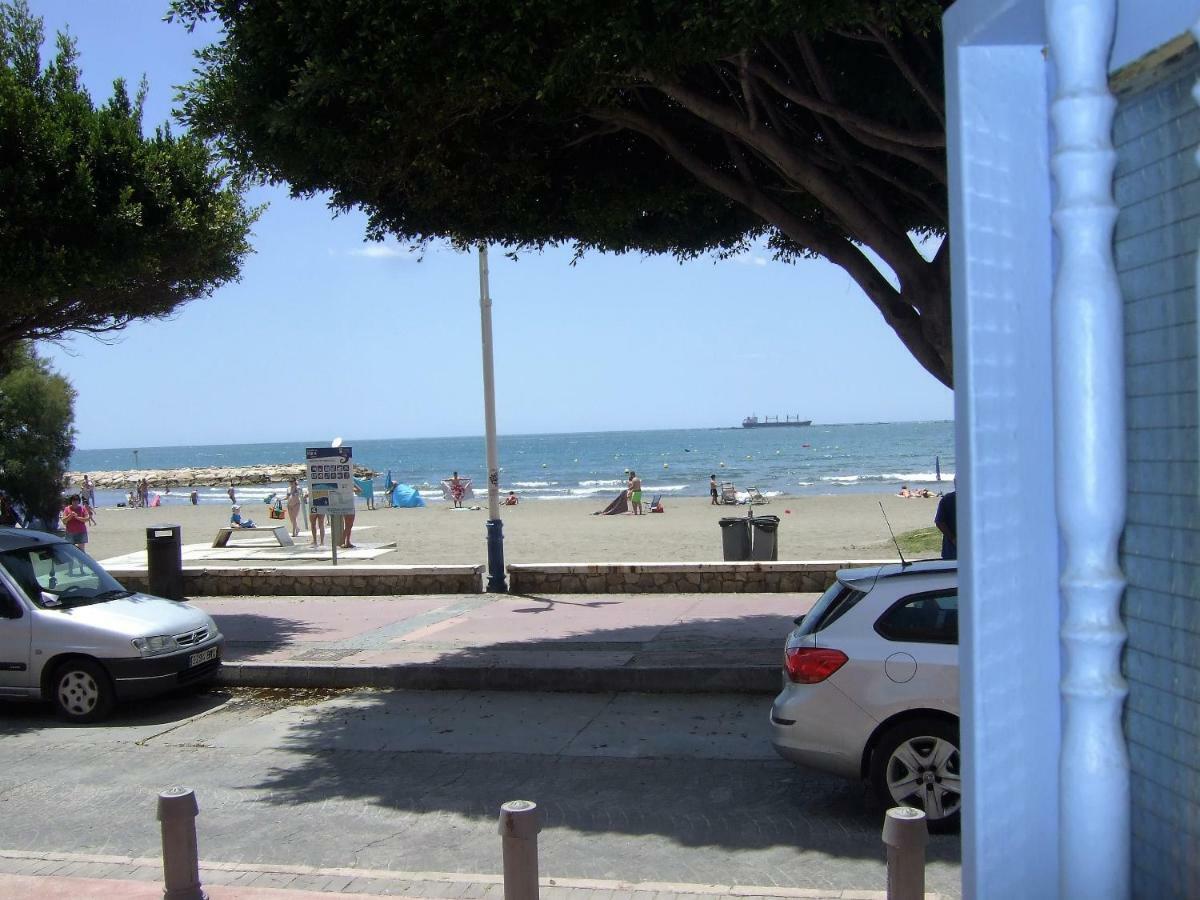 Apartment On The Beach Μάλαγα Εξωτερικό φωτογραφία